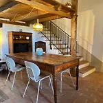 Casa Mae * 萨尔泰阿诺