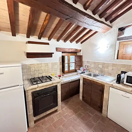 Casa Mae Sarteano